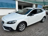 Usata Volvo V40 CC Business Edition 115 CV (84 kW) 2014 Bianco Station wagon