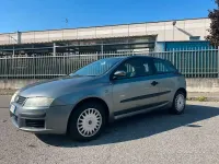 Usata Fiat Stilo 101 CV (74 kW) 2005 Grigio Berlina