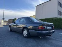 Usata Mercedes E250 126 CV (92 kW) 1990 Berlina