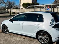 Usata VW Golf VII R-line 170 CV (125 kW) 2018 Bianco Berlina