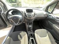 Usata Ford Tourneo Courier 75 CV (55 kW) 2015 Grigio Monovolume