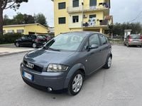 Usata Audi A2 74 CV (54 kW) 2003 Grigio Utilitaria