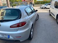 usata Alfa Romeo 147 1.9 JTD (120) 5 porte Distinctive (