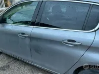 Usata Peugeot 308 120 CV (88 kW) 2017 Grigio Berlina