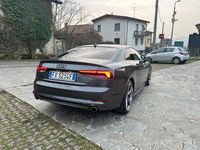 Usata Audi A5 S-Line 245 CV (180 kW) 2019 Grigio Coupé