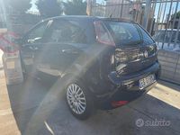 Usata Fiat Punto Street 77 CV (56 kW) 2013 Blu Berlina