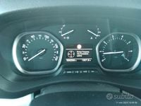 Usata Peugeot Traveller 115 CV (84 kW) 2017 Arancione Monovolume