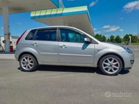 Usata Ford Fiesta 68 CV (50 kW) 2007 Grigio Utilitaria