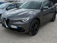 Usata Alfa Romeo Stelvio Super 210 CV (154 kW) 2017 Grigio SUV