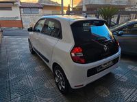Usata Renault Twingo SE 69 CV (50 kW) 2018 Bianco Utilitaria
