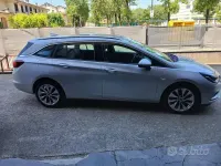 Usata Opel Astra 110 CV (80 kW) 2016 Grigio Station wagon
