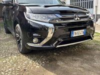 Usata Mitsubishi Outlander P-HEV Instyle 121 CV (88 kW) 2018 SUV