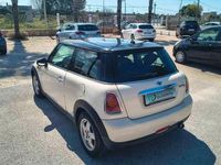Usata Mini Cooper D 108 CV (79 kW) 2007 Beige Utilitaria