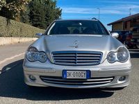 Usata Mercedes C220 150 CV (110 kW) 2007 Grigio Station wagon