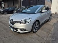 Usata Renault Scénic IV Intens 110 CV (80 kW) 2017 Grigio Monovolume