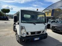 Usata Nissan Cabstar 122 CV (89 kW) 2015 Bianco Pick-up