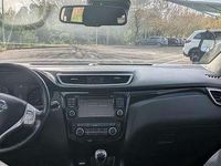 Usata Nissan Qashqai N-Connecta 131 CV (96 kW) 2017 Nero SUV