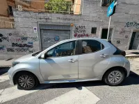 Usata Toyota Yaris 65 CV (47 kW) 2022 Grigio Utilitaria