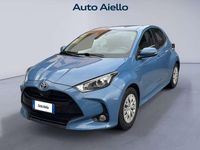 Usata Toyota Yaris Hybrid Business Edition 92 CV (67 kW) 2021 Urban blue Berlina