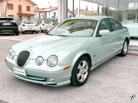 Usata Jaguar S-Type Executive 238 CV (175 kW) 2000 Grigio Berlina