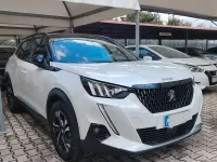Usata Peugeot 2008 GT-line 131 CV (96 kW) 2021 Bianco SUV
