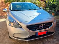 Occasion Volvo V40 R-Design Summum 115 ch (84 kW) 2013 Gris Berline