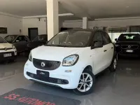 Usata Smart ForFour 90 CV (66 kW) 2018 Bianco Utilitaria