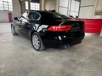 Usata Jaguar XE Pure 180 CV (132 kW) 2017 Nero Berlina