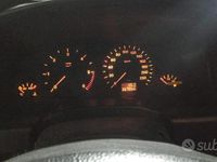 Usata Opel Zafira 101 CV (74 kW) 2002 Grigio Monovolume