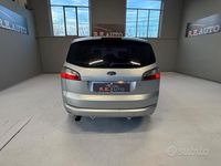 Usata Ford S-MAX S 140 CV (102 kW) 2009 Grigio Monovolume