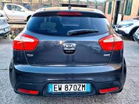 Usata Kia Rio Active 75 CV (55 kW) 2014 Grigio Berlina