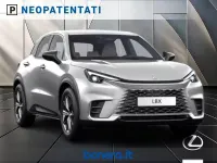 Nuova Lexus LBX 136 CV (100 kW) 2026 Argento SUV