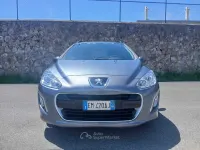Usata Peugeot 308 Business-Line 92 CV (67 kW) 2012 Argento Station wagon