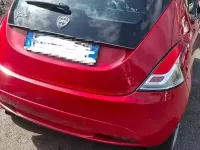 Usata Lancia Ypsilon 69 CV (50 kW) 2016 Rosso Utilitaria