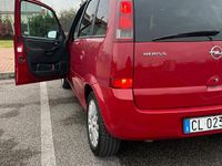 Usata Opel Meriva 75 CV (55 kW) 2004 Rosso Monovolume