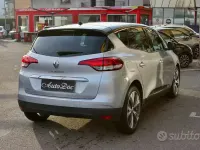 Usata Renault Scénic Intens 110 CV (80 kW) 2017 Grigio Monovolume