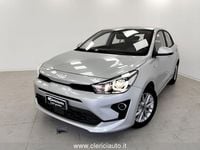 Usata Kia Rio Style 83 CV (61 kW) 2022 Argento Berlina