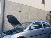 Usata Opel Corsa 65 CV (47 kW) 2001 Grigio Utilitaria