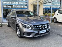 Usata Mercedes GLA180 Premium 122 CV (89 kW) 2019 Grigio SUV