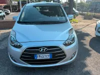 Usata Hyundai ix20 88 CV (64 kW) 2017 Argento Utilitaria