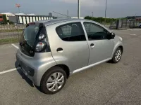 Usata Citroën C1 68 CV (50 kW) 2010 Argento Utilitaria
