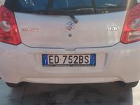 Usata Suzuki Swift 68 CV (50 kW) 2010 Bianco Utilitaria