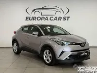 Usata Toyota C-HR Active 116 CV (85 kW) 2017 Grigio SUV