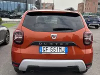 Usata Dacia Duster Prestige 101 CV (74 kW) 2021 Arancione SUV