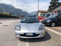Usata Toyota MR2 140 CV (102 kW) 2004 Argento Cabrio