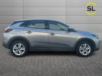 Usata Opel Grandland X 131 CV (96 kW) 2023 Grigio SUV