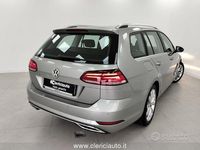 Usata VW Golf VII Highline 125 CV (91 kW) 2018 Grigio Station wagon