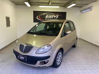 Usata Lancia Musa 95 CV (69 kW) 2007 Beige Monovolume