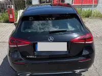 Usata Mercedes 180 116 CV (85 kW) 2019 Nero Berlina
