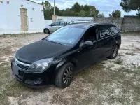 Usata Opel Astra 2005 Nero Station wagon